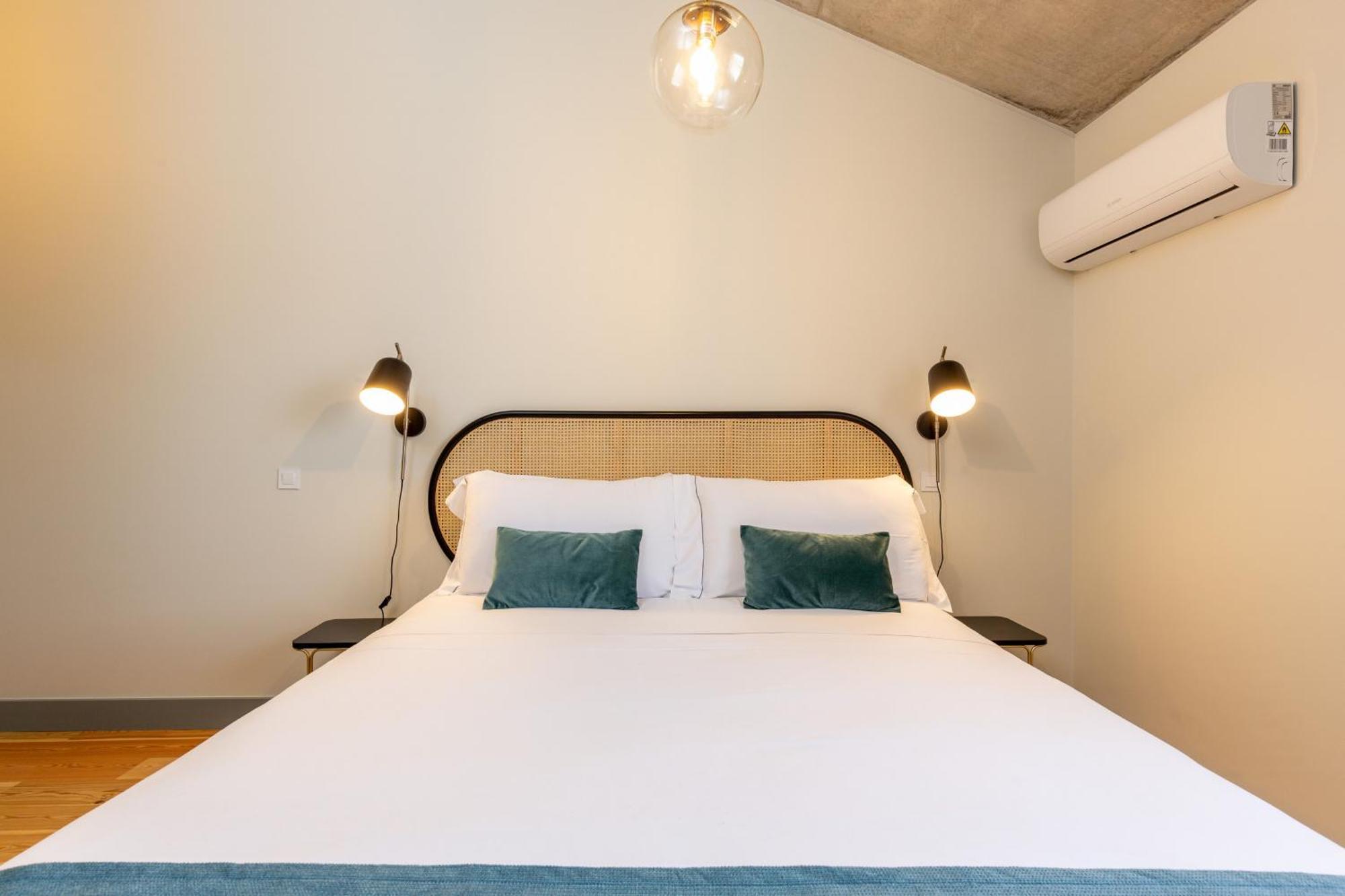 Feel Corporate Housing Campanha Apartman Porto Kültér fotó